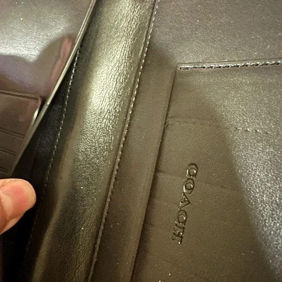 Coach - Picture 9 of 15